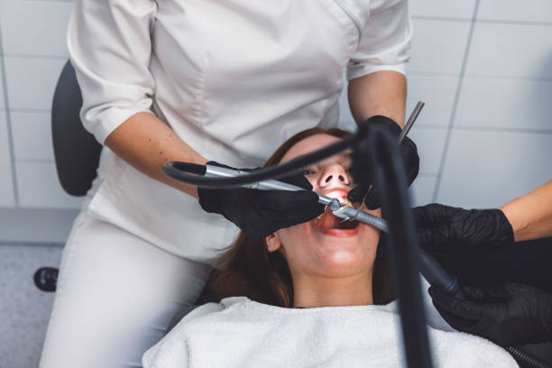 Best Weekend Emergency Dentist in Briar, TX